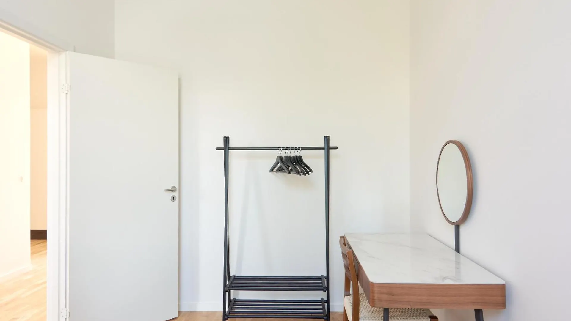 Cozy And Bright Apartments With Private Car Park Kopenhagen